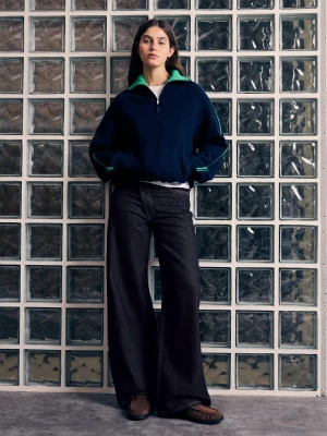 Bershka Jeansy Wide Leg Ze Skrzyżowanym Pasem Kobieta Granatowy