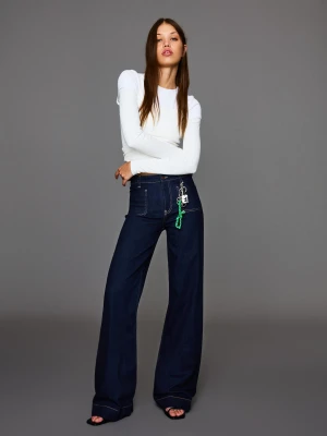 Bershka Jeansy Z Szerokimi Nogawkami I Bezszwowymi Kieszeniami Kobieta Granatowy