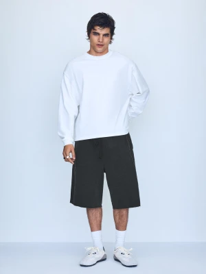 Bershka Jortsy O Kroju Baggy Mężczyzna Szary