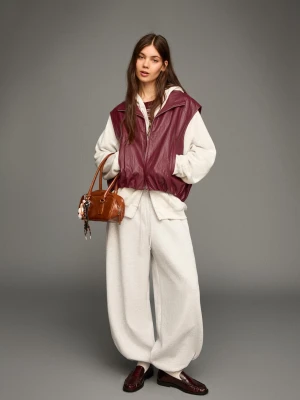 Bershka Kamizelka Ze Sztucznej Skóry Kobieta Bordowy