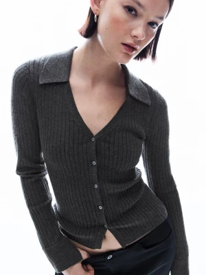 Bershka Kardigan Rib Z Kołnierzykiem Typu Polo Kobieta Ciemnoszary