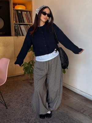 Bershka Kardigan Z Guzikami Soft Touch Kobieta Niebieski