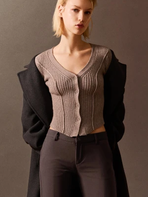 Bershka Kardigan Z Prążkowanej Dzianiny Kobieta Piaskowy