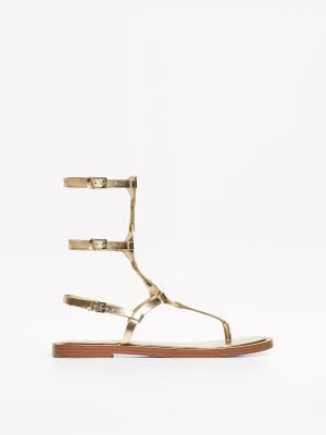 Bershka Klapki Na Płaskiej Podeszwie Ze Sprzączkami Kobieta Złoty