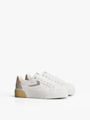 Bershka Kombinowane Sneakersy Kobieta Biały