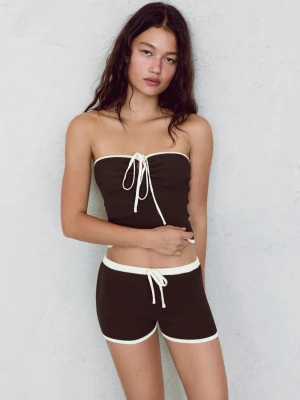 Bershka Kontrastowy Dzianinowy Top Bandeau Kobieta Brązowy
