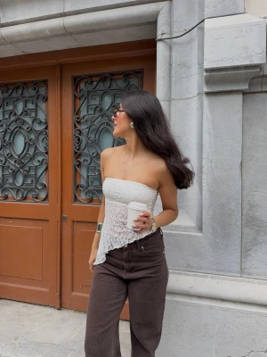 Bershka Koronkowy Top Bandeau Kobieta Biały Złamany