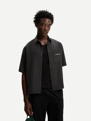 Bershka Koszula Boxy Z Haftem Mężczyzna Czarny