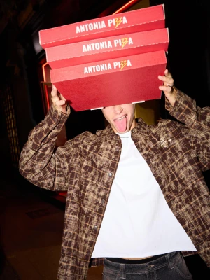 Bershka Koszula Oversize W Kratę Mężczyzna Brązowy