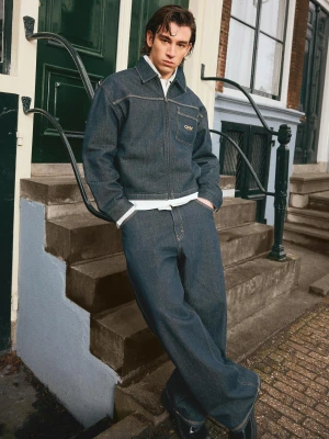 Bershka Koszula Wierzchnia Jeansowa Z Kieszenią Mężczyzna Granatowy