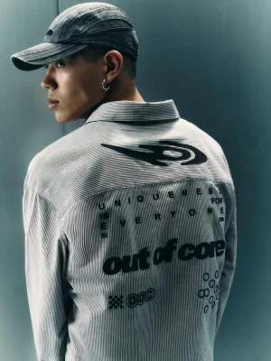 Bershka Koszula Z Długim Rękawem W Paski Out Of Core Mężczyzna Biały / Czarny