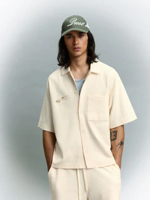 Bershka Koszula Z Krótkim Rękawem Gofr Mężczyzna Biały Złamany