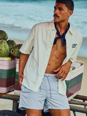 Bershka Koszula Z Krótkim Rękawem I Haftem Mężczyzna Kremowy