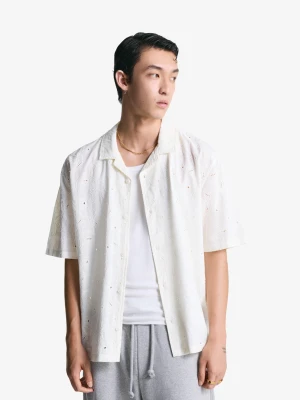 Bershka Koszula Z Krótkim Rękawem I Haftowanymi Kwiatami Mężczyzna Piaskowy