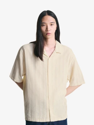 Bershka Koszula Z Krótkim Rękawem W Stylu Rustykalnym Mężczyzna Beżowy