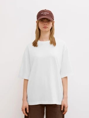 Bershka Koszulka Basic Z Krótkim Rękawem Kobieta Biały Złamany