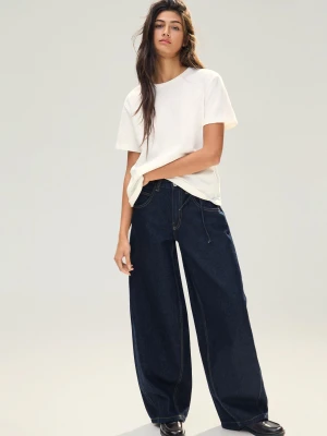 Zdjęcie produktu Bershka Koszulka Basic Z Krótkim Rękawem Kobieta Biały Złamany
