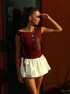 Bershka Koszulka Bez Rękawów Z Wiązaniem Kobieta Bordowy