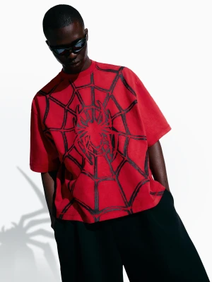 Zdjęcie produktu Bershka Koszulka Boxy Fit Spiderman Mężczyzna Czerwony