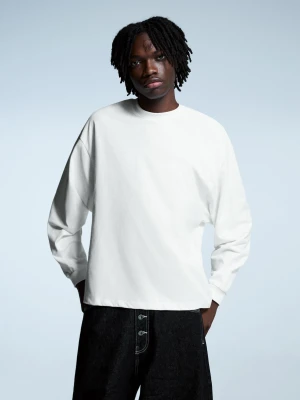 Bershka Koszulka Boxy Z Długim Rękawem Mężczyzna Biały Złamany