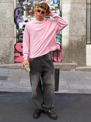 Bershka Koszulka Boxy Z Długim Rękawem Mężczyzna Różowy