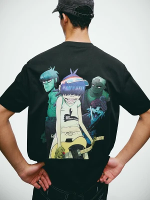 Zdjęcie produktu Bershka Koszulka Gorillaz O Kroju Relaxed Z Nadrukiem Mężczyzna Czarny