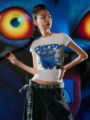 Bershka Koszulka Kpop Demon Hunters Derpy Z Krótkim Rękawem I Nadrukiem Kobieta Niebieski