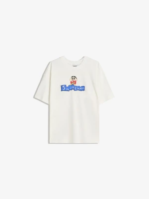Bershka Koszulka Oversize Z Krótkim Rękawem Shin Chan Kobieta Biały Złamany