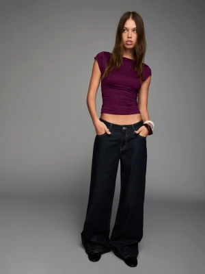 Bershka Koszulka Poliamidowa Z Krótkim Rękawem Kobieta Fioletowy