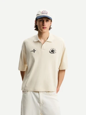 Bershka Koszulka Polo Oversize Z Krótkim Rękawem I Nadrukiem Mężczyzna Kremowy