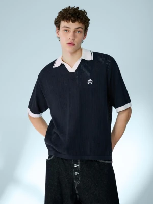 Bershka Koszulka Polo Z Krótkim Rękawem I Nadrukiem Mężczyzna Granatowy