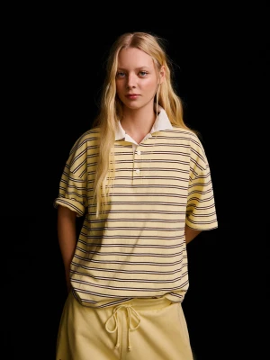 Bershka Koszulka Polo Z Krótkim Rękawem Kobieta Żółty