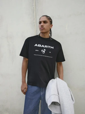 Bershka Koszulka Racing Abarth Z Krótkim Rękawem I Nadrukiem Mężczyzna Czarny