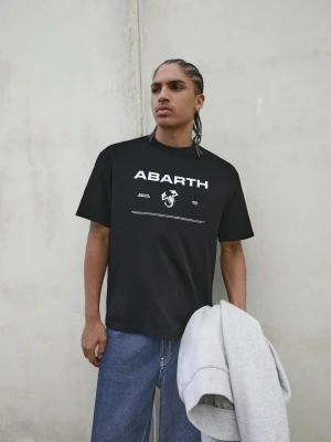 Bershka Koszulka Racing Abarth Z Krótkim Rękawem I Nadrukiem Mężczyzna Czarny