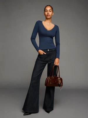 Bershka Koszulka Z Długim Rękawem I Koronką Kobieta Granatowy