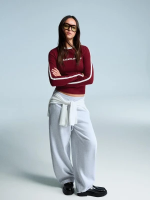 Bershka Koszulka Z Długim Rękawem I Nadrukiem Kobieta Bordowy