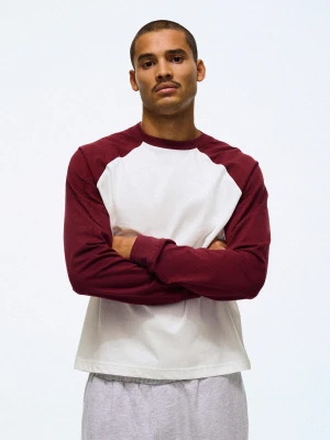 Bershka Koszulka Z Długim Rękawem Raglan Mężczyzna Bordowy