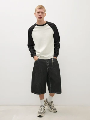 Bershka Koszulka Z Długim Rękawem Raglan Mężczyzna Czarny