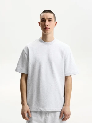 Bershka Koszulka Z Dzianiny Dresowej Z Krótkim Rękawem Mężczyzna Szary