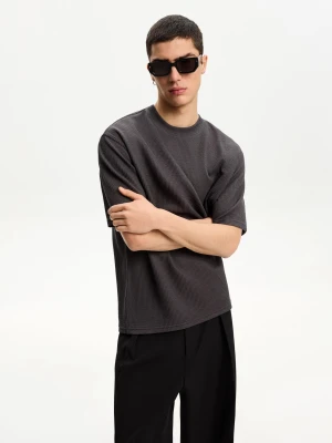 Bershka Koszulka Z Kory Z Krótkim Rękawem Mężczyzna Szary