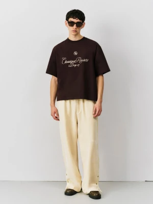 Bershka Koszulka Z Krótkim Rękawem I Haftem Mężczyzna Brązowy