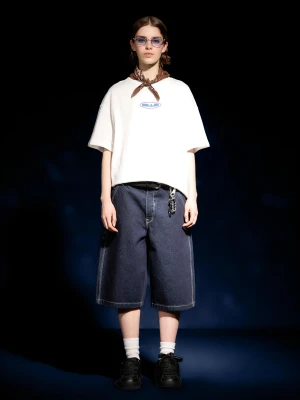 Zdjęcie produktu Bershka Koszulka Z Krótkim Rękawem I Nadrukiem Billie Eilish Kobieta Biały Złamany