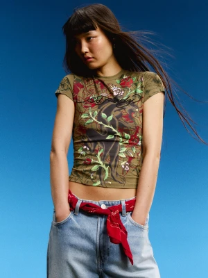 Zdjęcie produktu Bershka Koszulka Z Krótkim Rękawem I Nadrukiem Ed Hardy X Bershka Kobieta Khaki