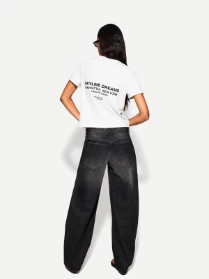 Bershka Koszulka Z Krótkim Rękawem I Nadrukiem Kobieta Biały