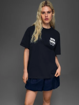 Bershka Koszulka Z Krótkim Rękawem I Nadrukiem Kobieta Granatowy