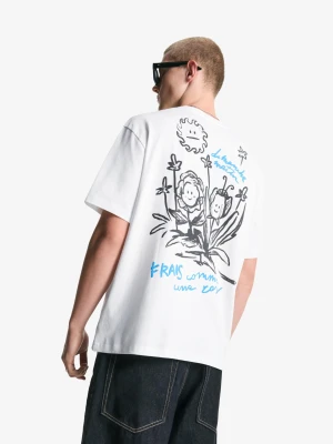 Bershka Koszulka Z Krótkim Rękawem I Nadrukiem Mężczyzna Biały