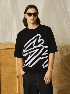 Zdjęcie produktu Bershka Koszulka Z Krótkim Rękawem I Nadrukiem Mężczyzna Czarny