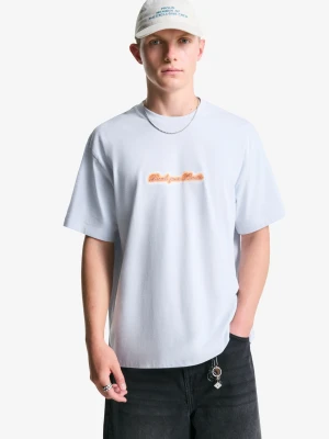 Bershka Koszulka Z Krótkim Rękawem I Nadrukiem Mężczyzna Fioletowy