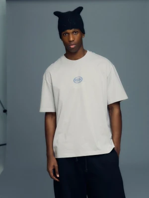 Bershka Koszulka Z Krótkim Rękawem I Nadrukiem Mężczyzna Popielaty