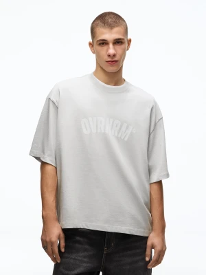 Bershka Koszulka Z Krótkim Rękawem I Nadrukiem Mężczyzna Popielaty